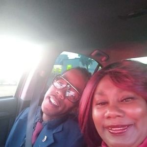 Meet your Posher, Leeann